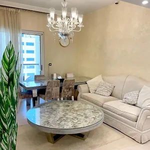 Royal Residences 2 Homestay